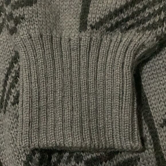 Vintage Italian Pure Wool Sweater - Retro Geometric Pullover - Winter Fall - Picture 7 of 11